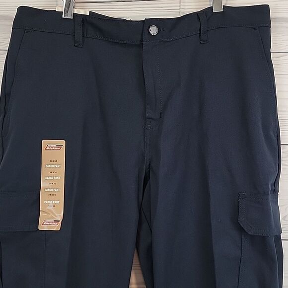 Dickies Blue Cargo Pants with Straight-Leg Design NWT Mens Size 36X30 - Picture 4 of 9